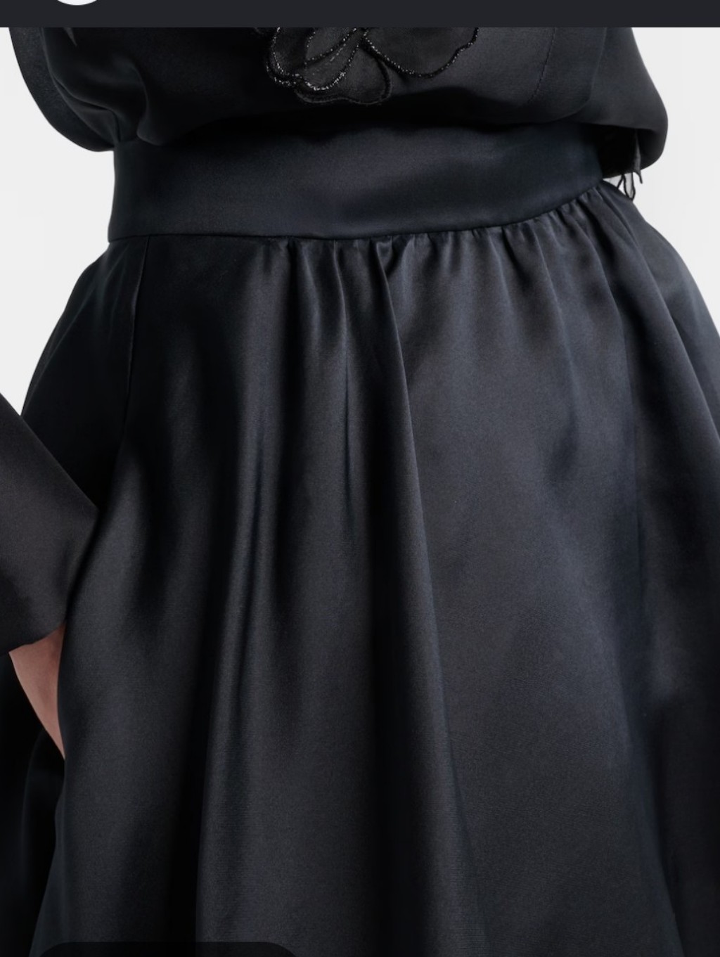 Barneys Black Women's Pleated Mini Skirt With Pockets